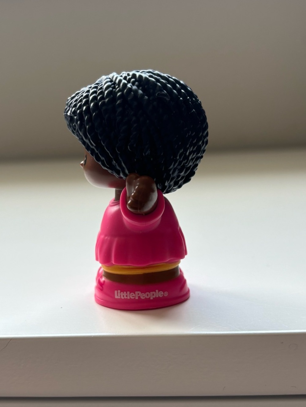 Little people girl in a pink dress - Picture 2 of 3
